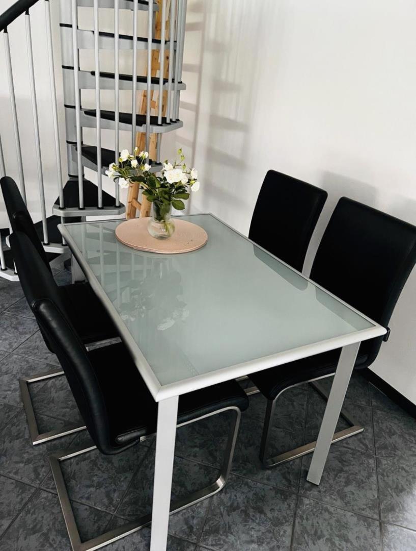 Modernes Ferienhaus Sauerblick Langsur 外观 照片